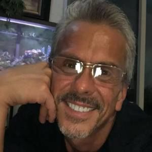 Meet your Posher, Loren